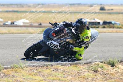 media/Oct-15-2023-TrackXperience (Sun) [[85198ff50b]]/Group 3/session 4 turn 3/